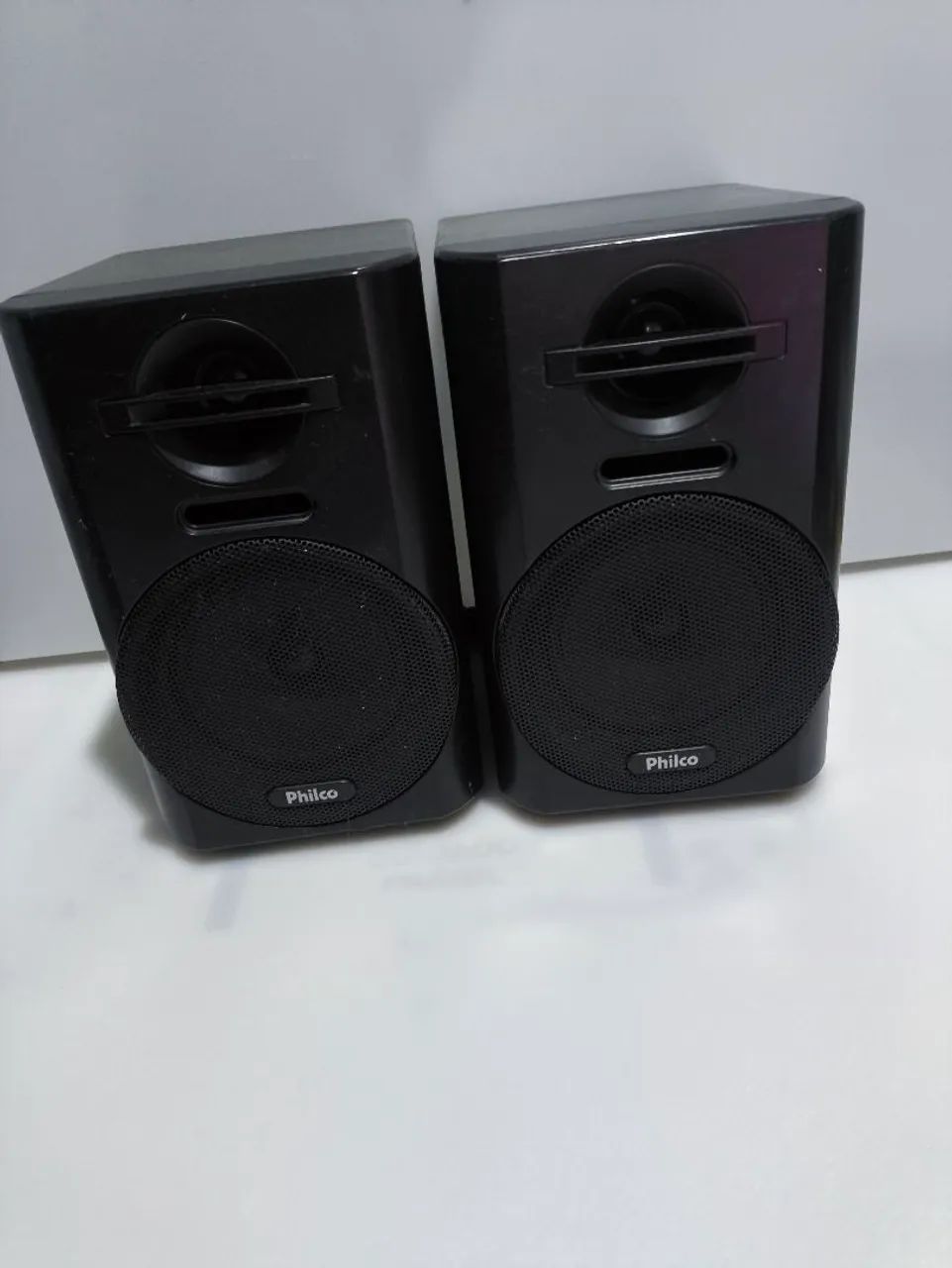 Par de caixas Philco 