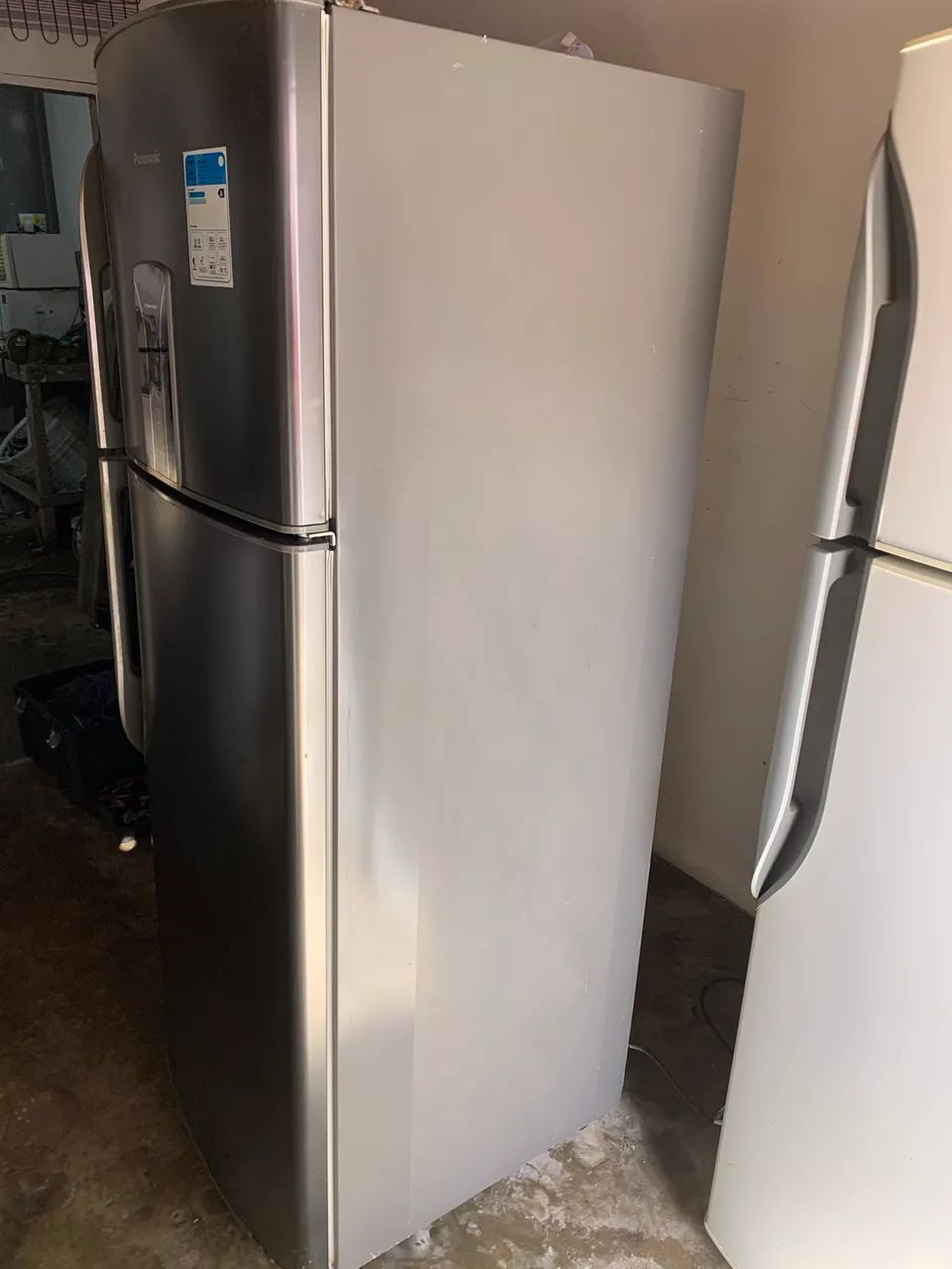 Geladeira INOX BEM CONSERVADA FUNCIONANDO - Foto 3