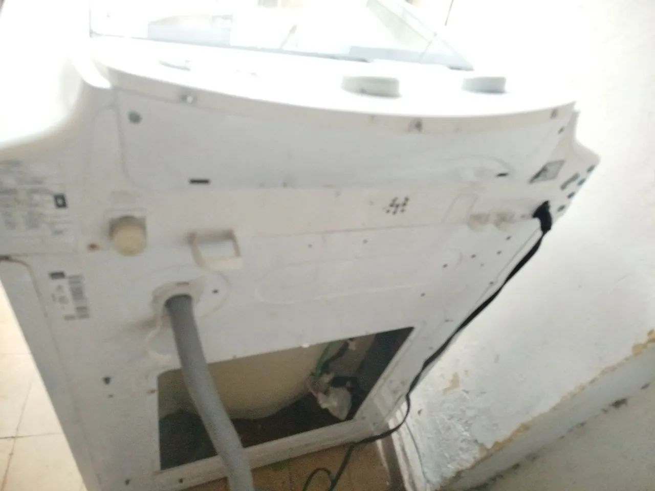 Vendo máquina Eletrolux,15 kilos. Retirar no Bairro do limão, zona norte. - Foto 2