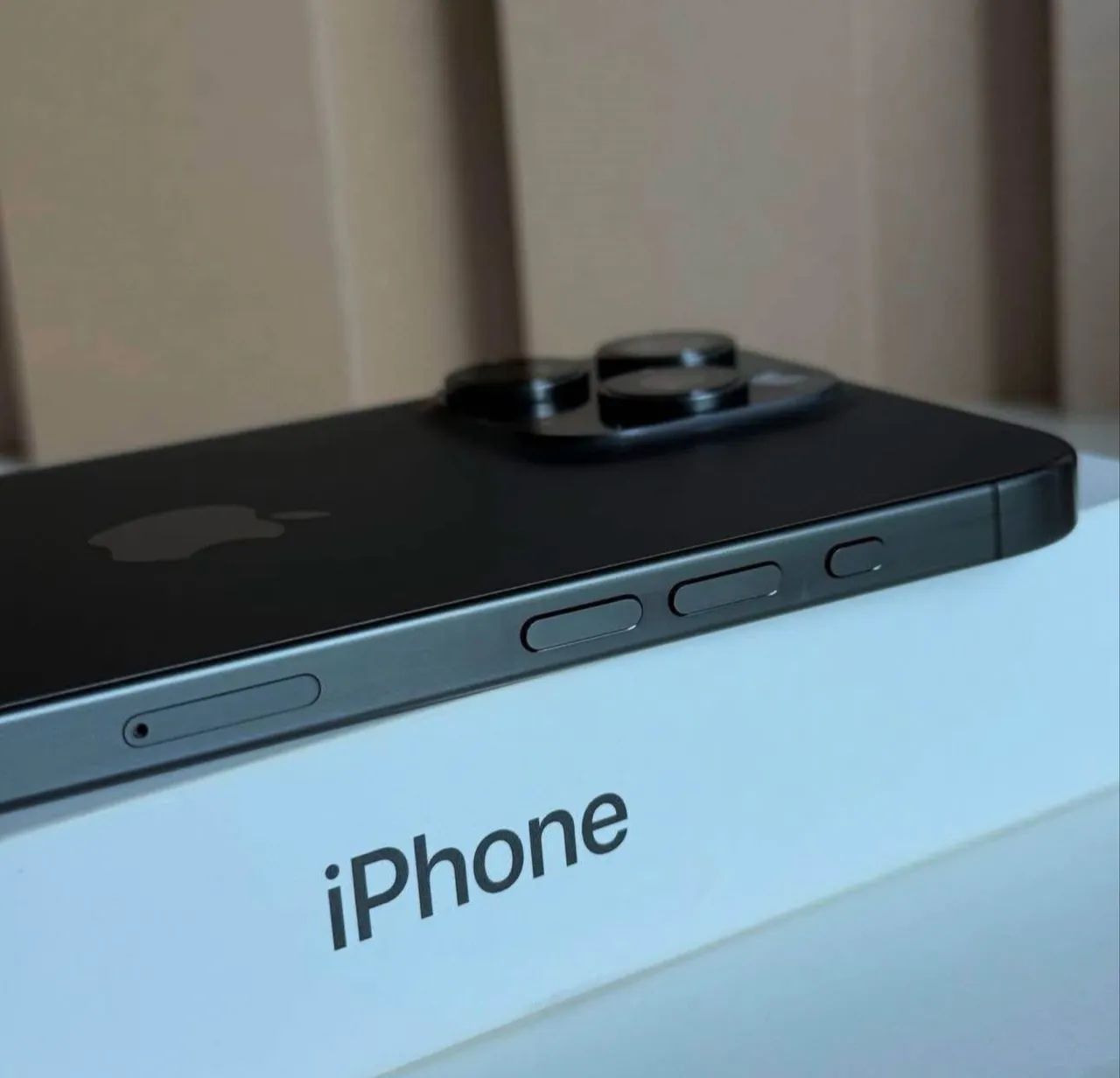 IPhone 15 Pro Max 256 Preto Seminovo  - Foto 3