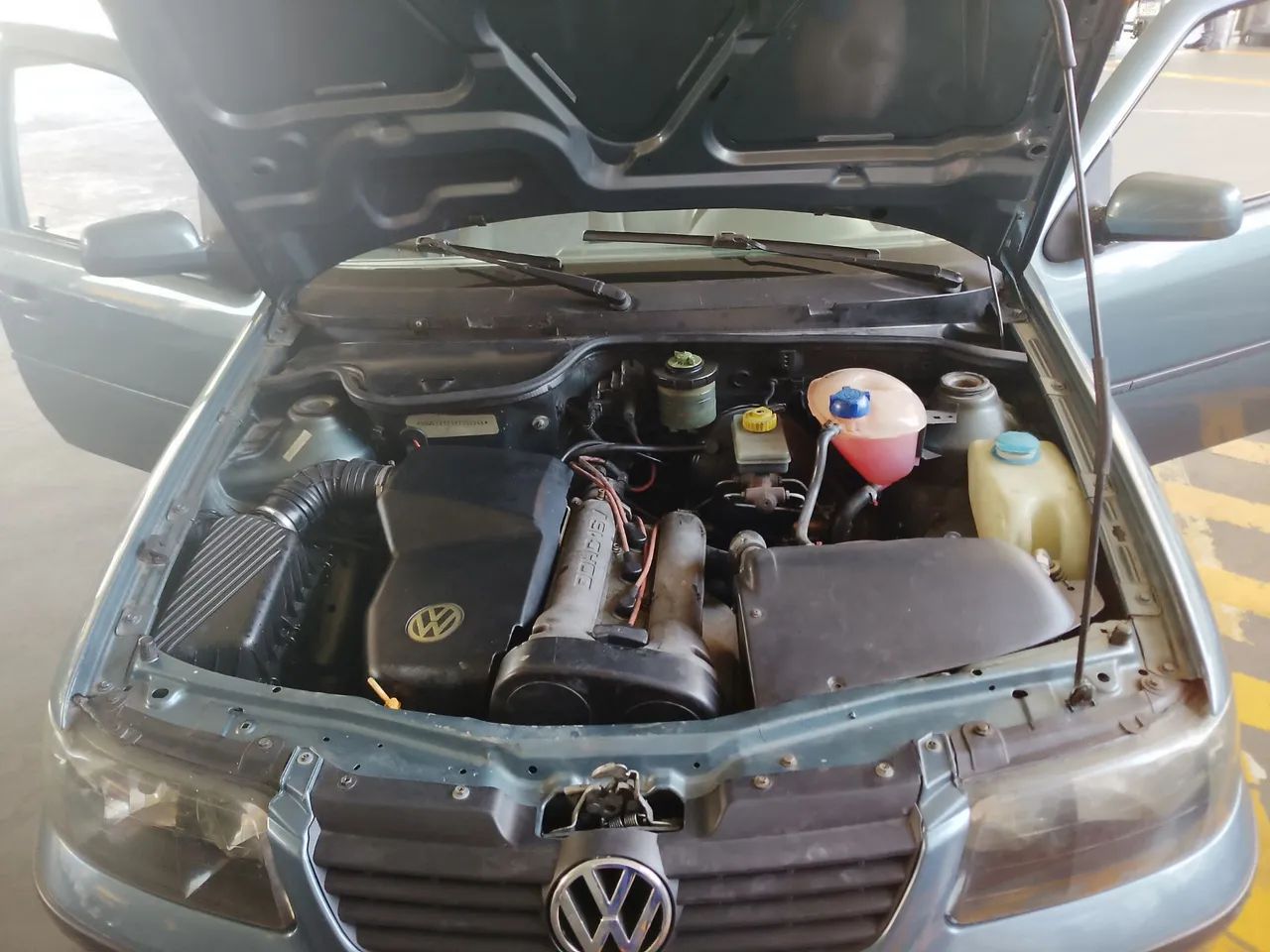 Volkswagen Gol Geração III 1.0 MI 16V Gasolina Mec. 2P 2000