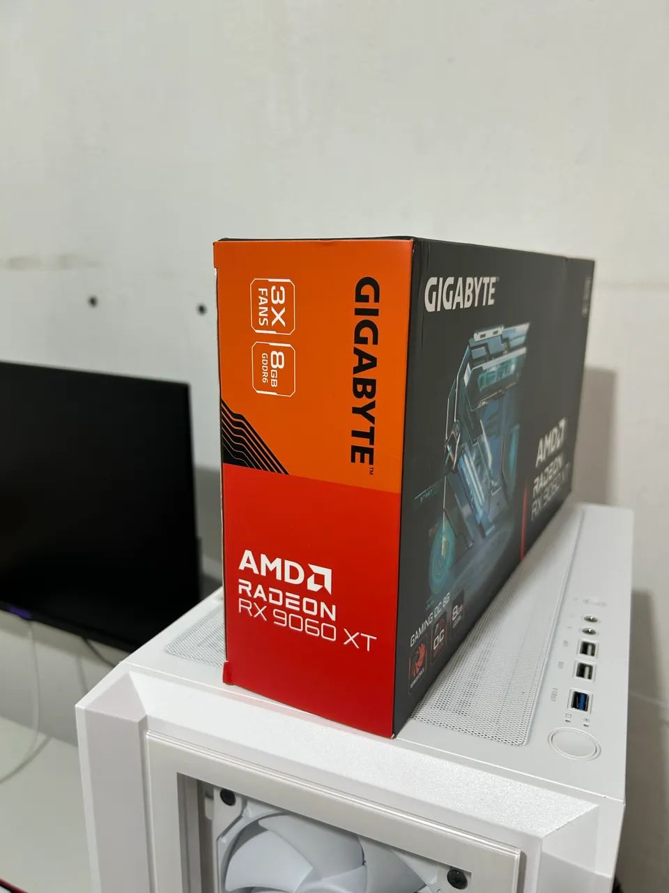 Placa de vídeo 9060 xt 8GB NOVA - Foto 2