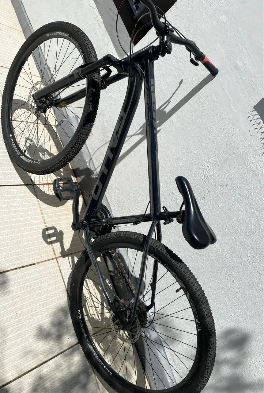 Bicicleta com Marcha Aro 29 - Foto 2