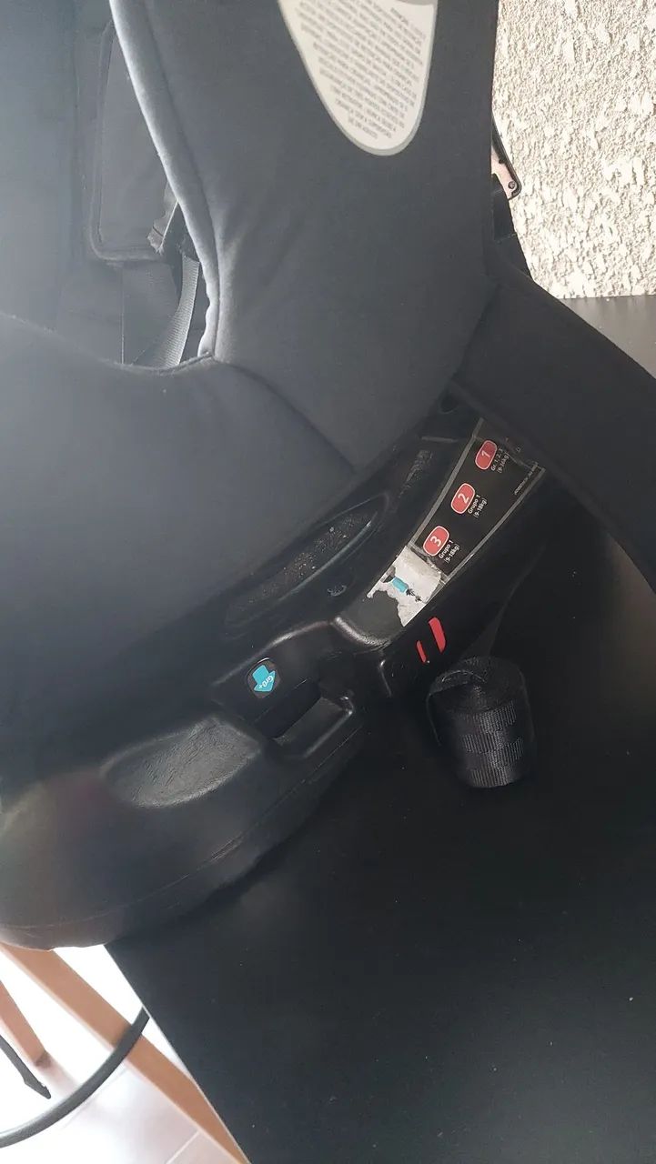 Oportunidade única///Cadeira para Auto Multifix - Foto 3
