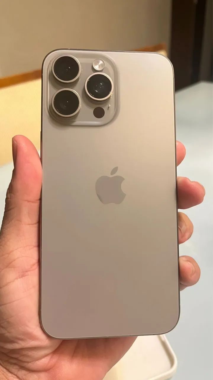 Celular iPhone 15 pro max 256gb - Foto 4
