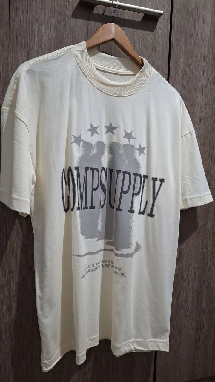 camiseta streetwear 