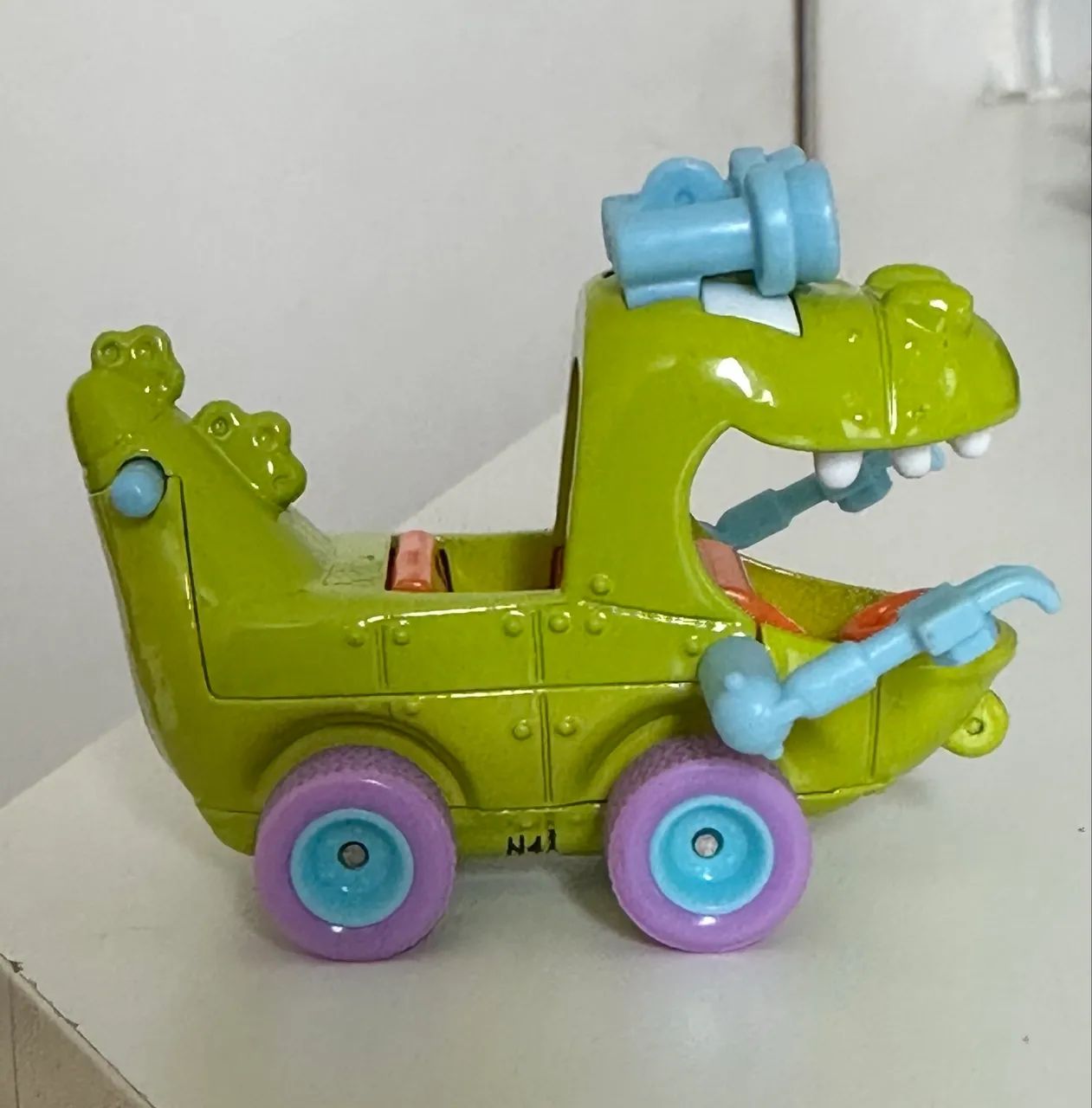 Hot Wheels Premium Rugrats Reptar Wagon - Foto 5