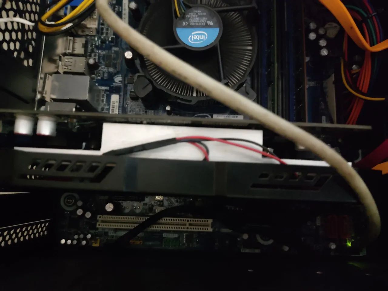 GTX 560 - Foto 3