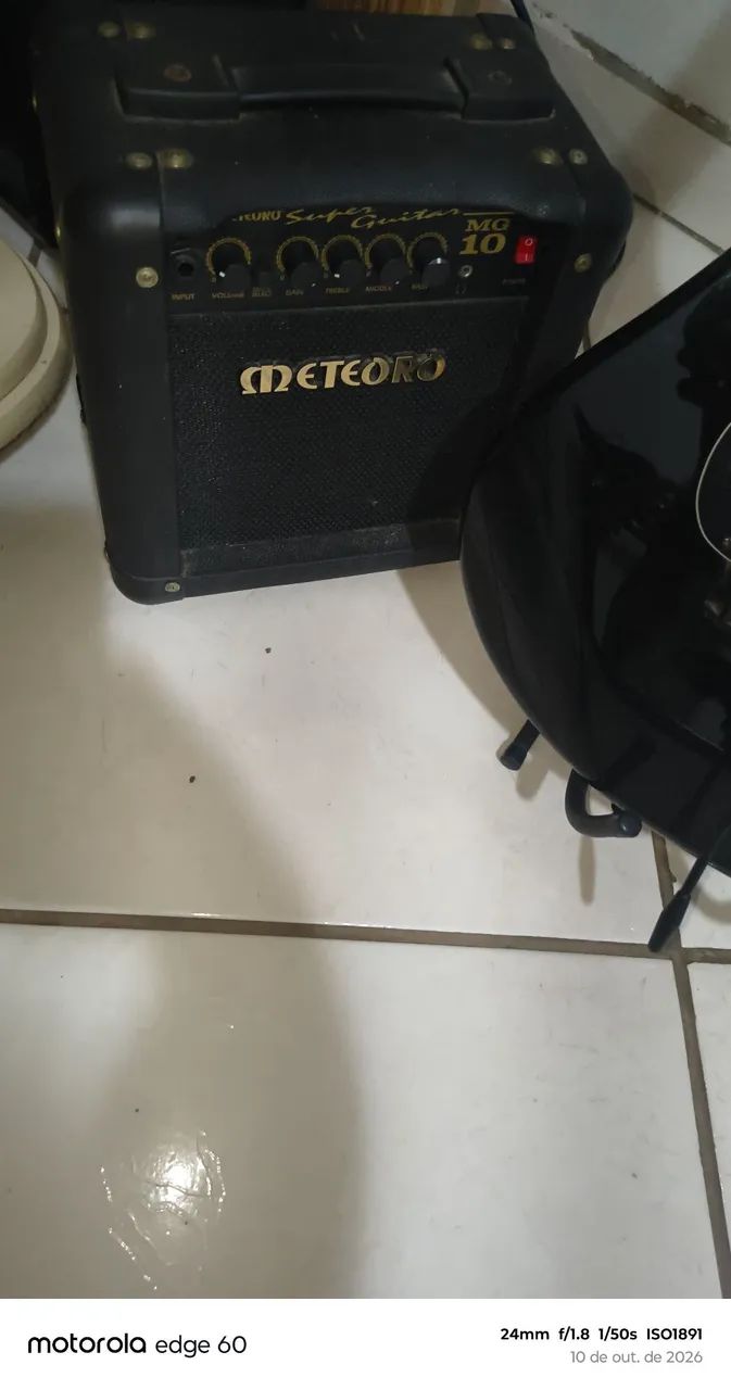 Guitarra + Cubo - Foto 2