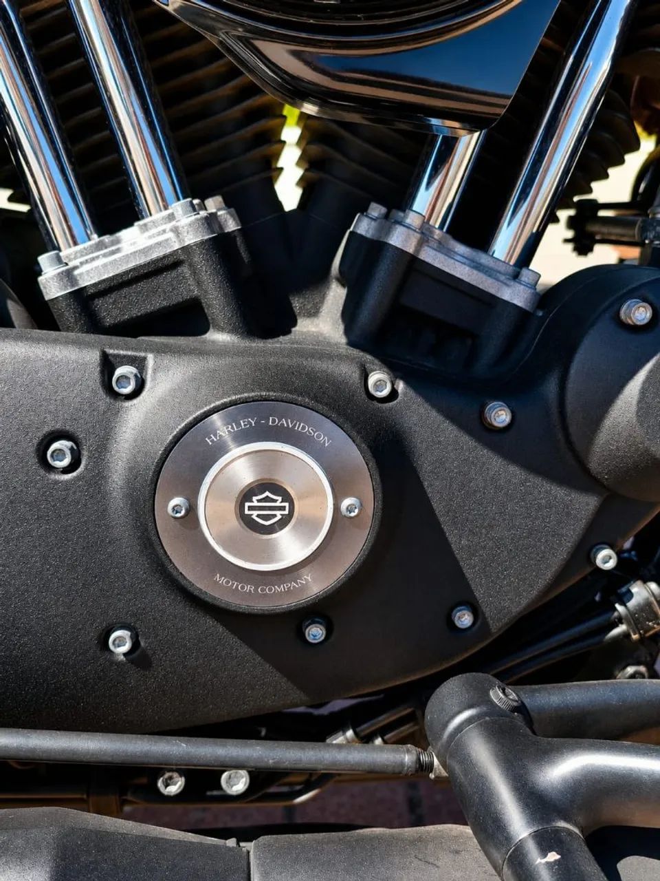 Harley-Davidson Iron 883 - Foto 3