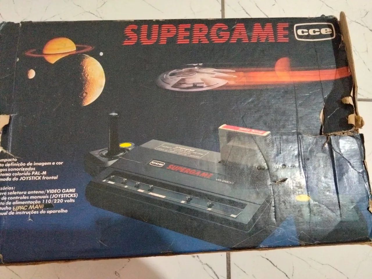 Videogame Atari, em raro estado de conservação, funcionando perfeitamente, na caixa.