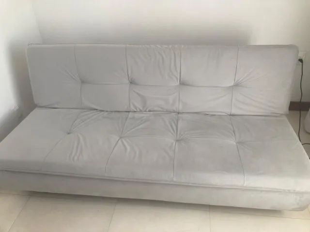 Sofá cama retrátil veludo cinza - Foto 3