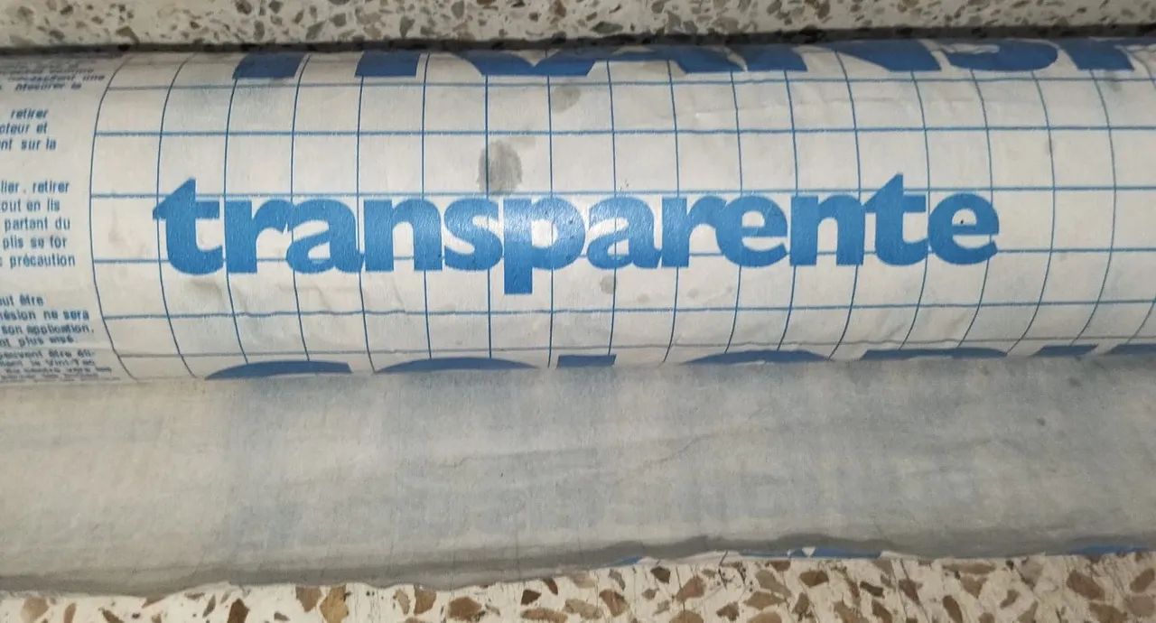 Rolo de Plástico Autoadesivo Transparente Vini-Tac (Usado) - Foto 2