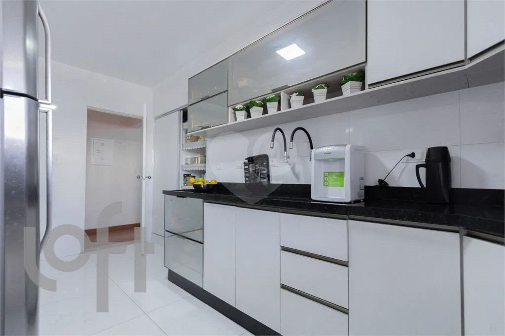 APARTAMENTO REFORMADO NA MOÓCA - 114m - 3 Dormitorios com 2 suítes - 1 vaga