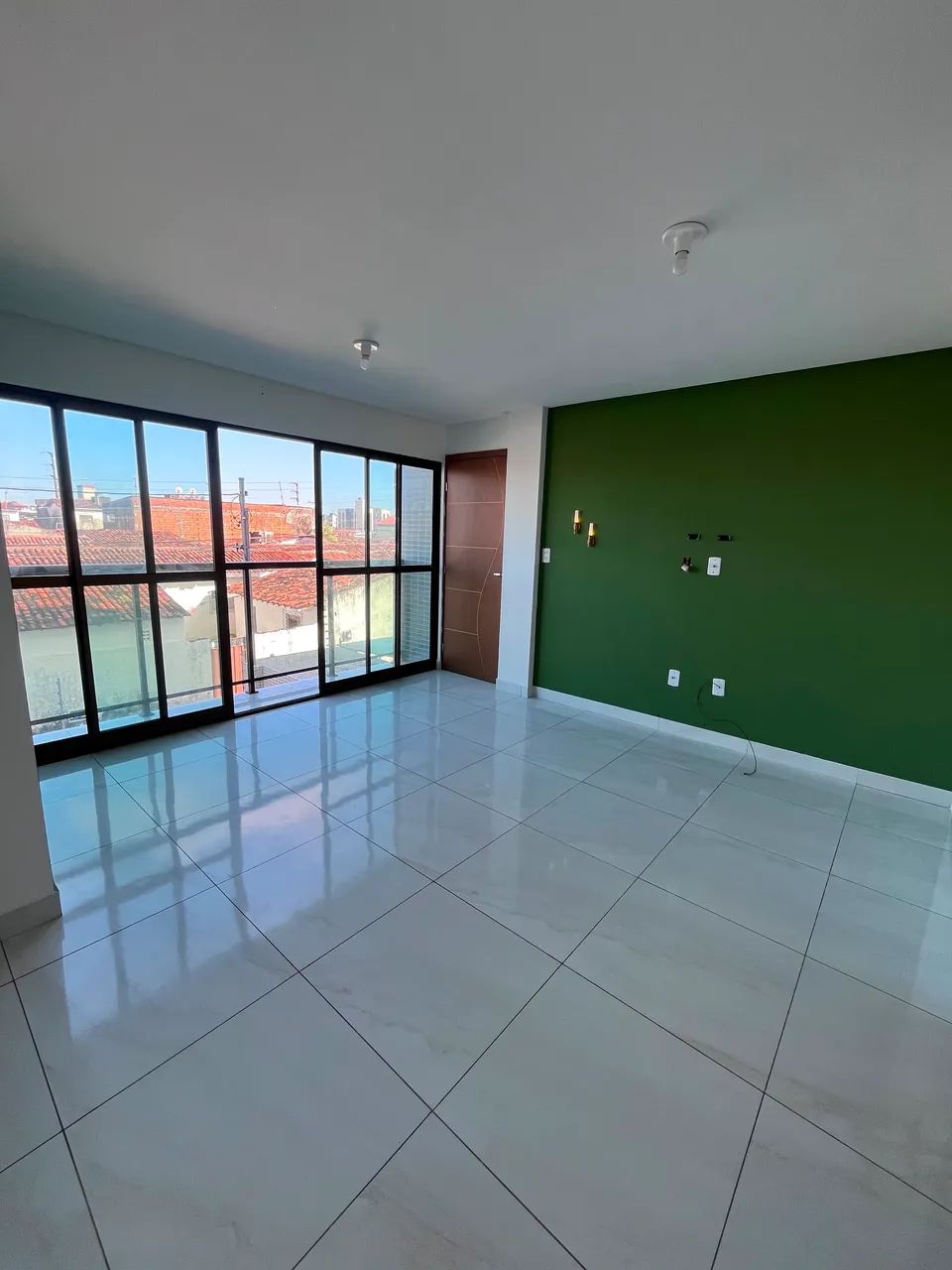 APARTAMENTO COM SUÍTE E PISCINA NO ERNESTO GEISEL  - Foto 3