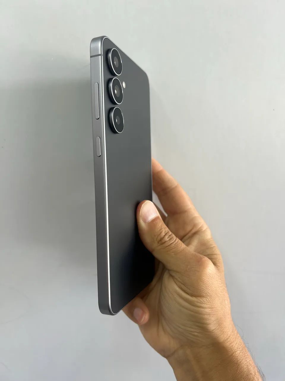 Sansung S25 FÉ 256gigas 8RAM  - Foto 2