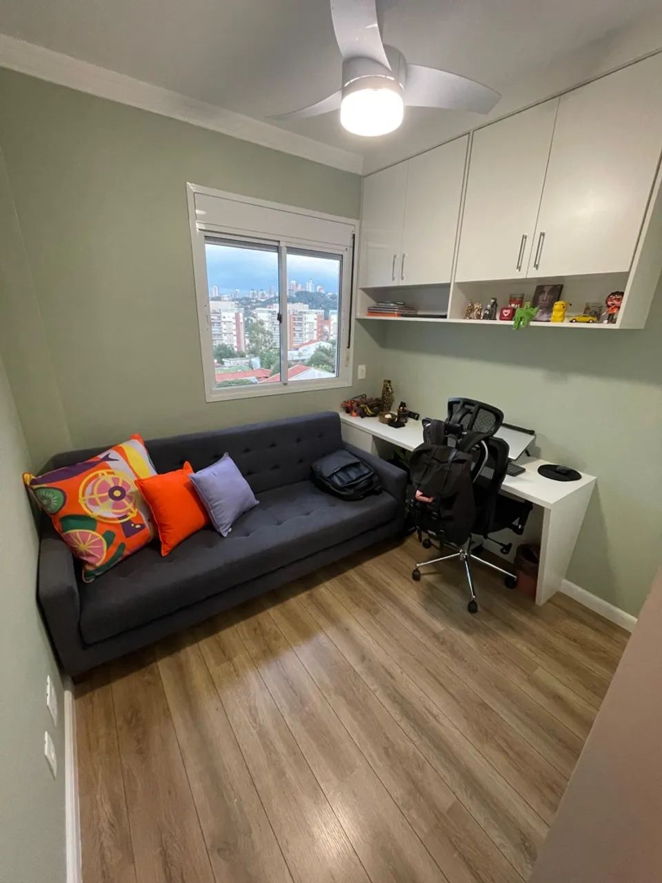 OFERTA! Sofá-Cama 3 Lugares com baú espaçoso: Conforto e Praticidade - Foto 2