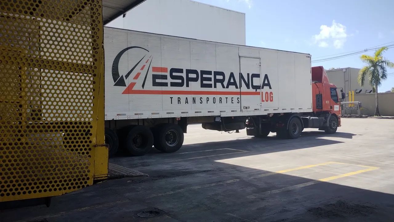 Carreta+ cavalo 