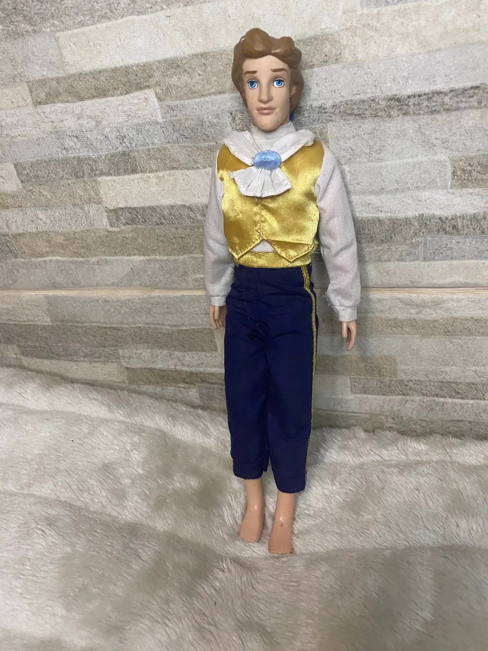 Boneca príncipe Adam/ do desenho a Bela e a fera - Foto 2