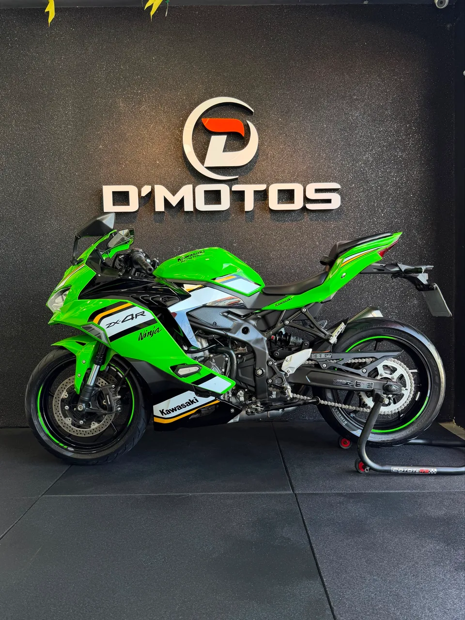 かつ Kawasaki Zx-6r 636cc 2021 - 1512939850 | OLX