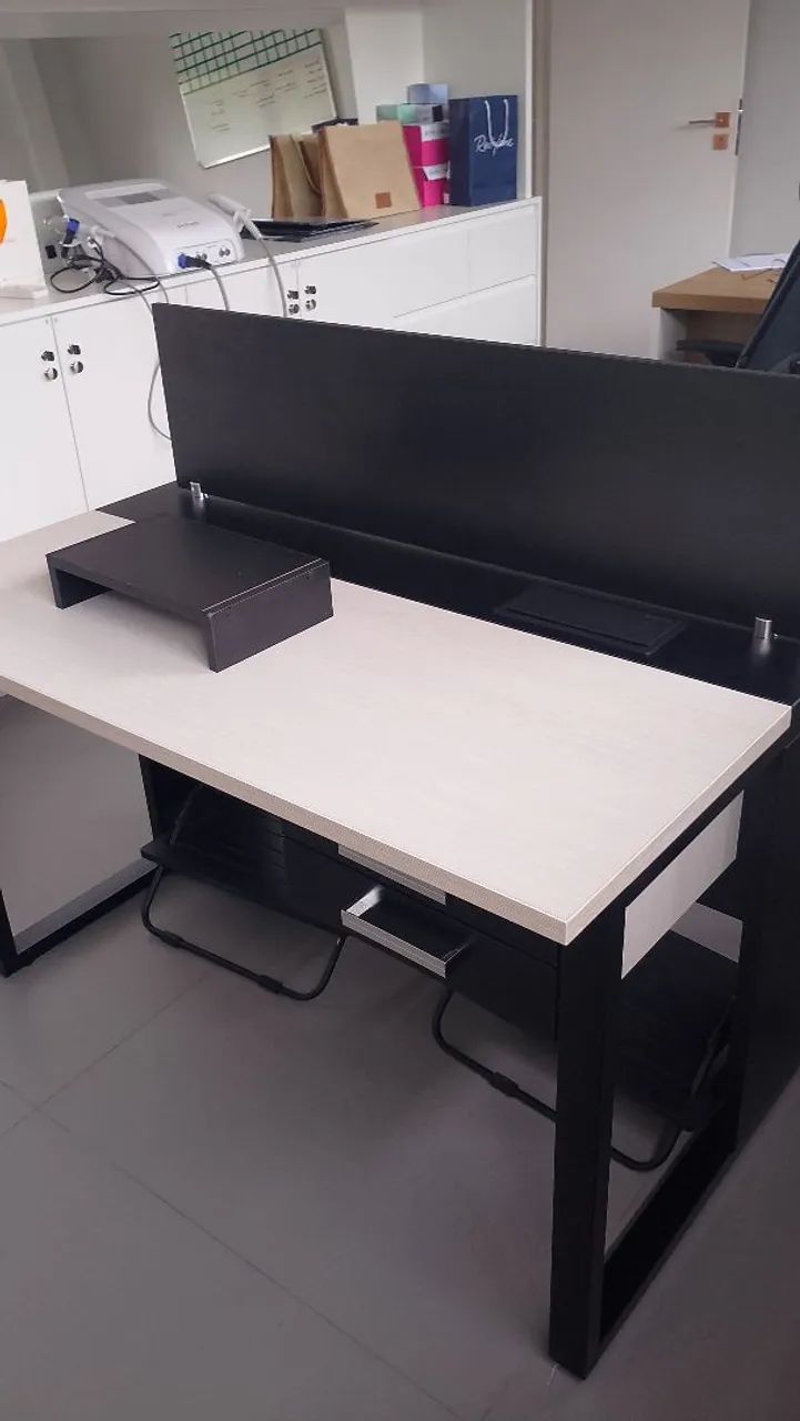 Mesa de escritório  - Foto 2