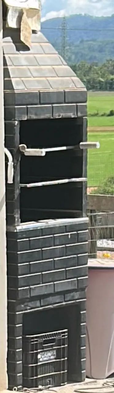Vendo Churrasqueira pré moldada usada