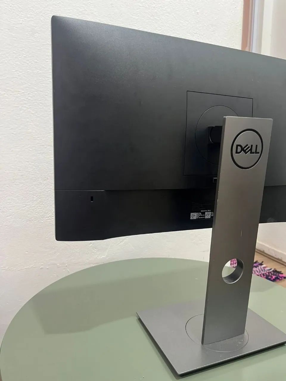 Monitor Dell Modelo P2219h - Foto 2