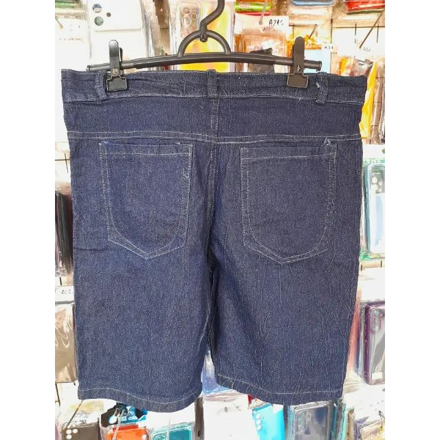 Bermuda Jeans Masculina tamanho 42 - Foto 2