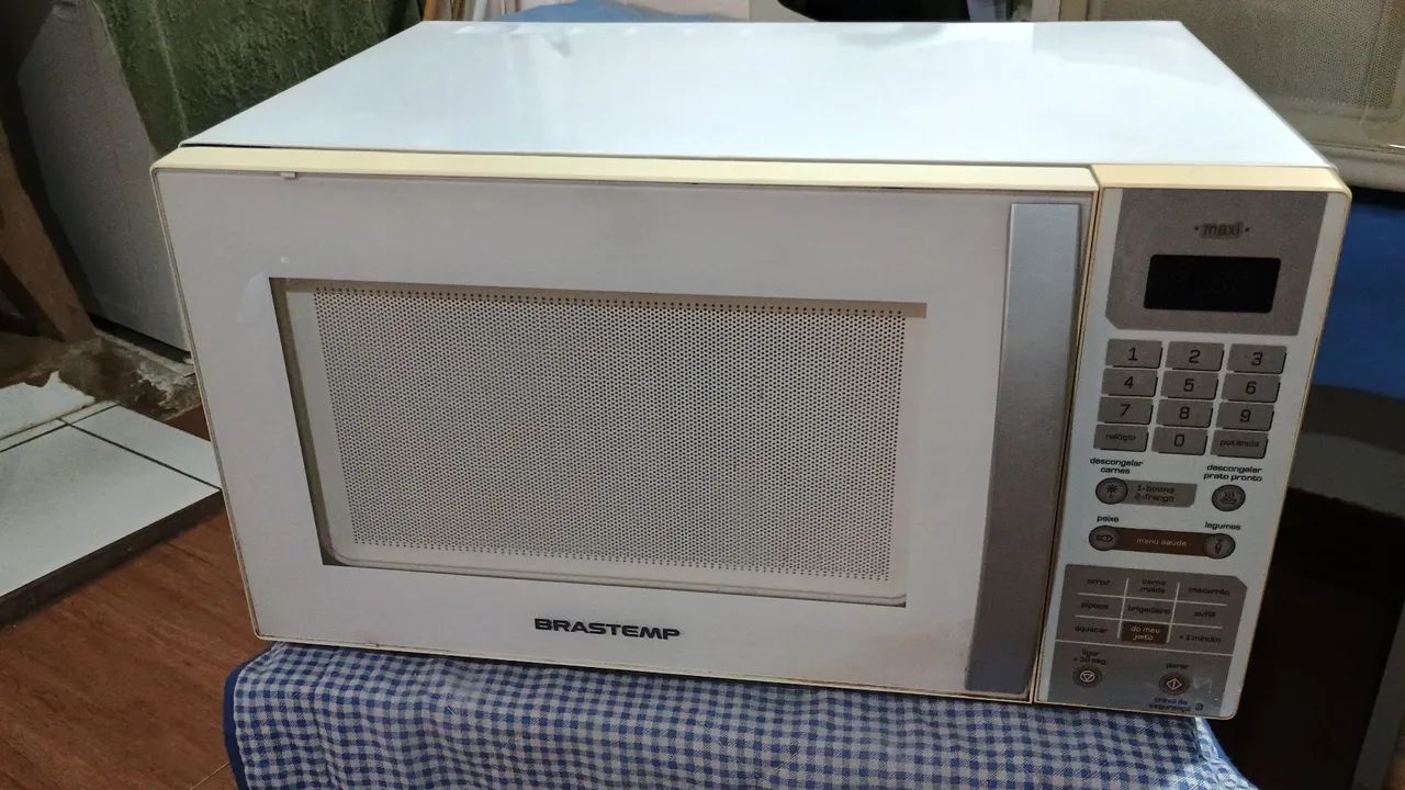 Microondas Brastemp 30- Litros Usado  - Foto 4