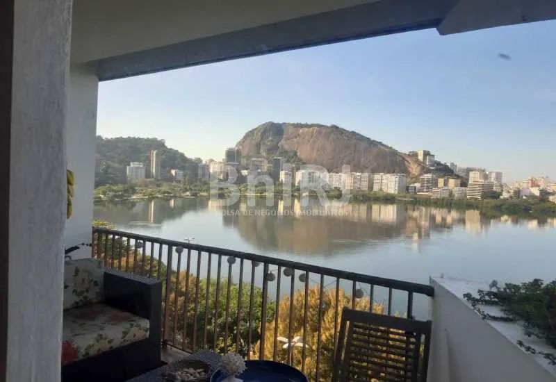 Apartamento Lagoa com Vista - 2 Quartos, Suíte e 2 Varandas - Foto 5