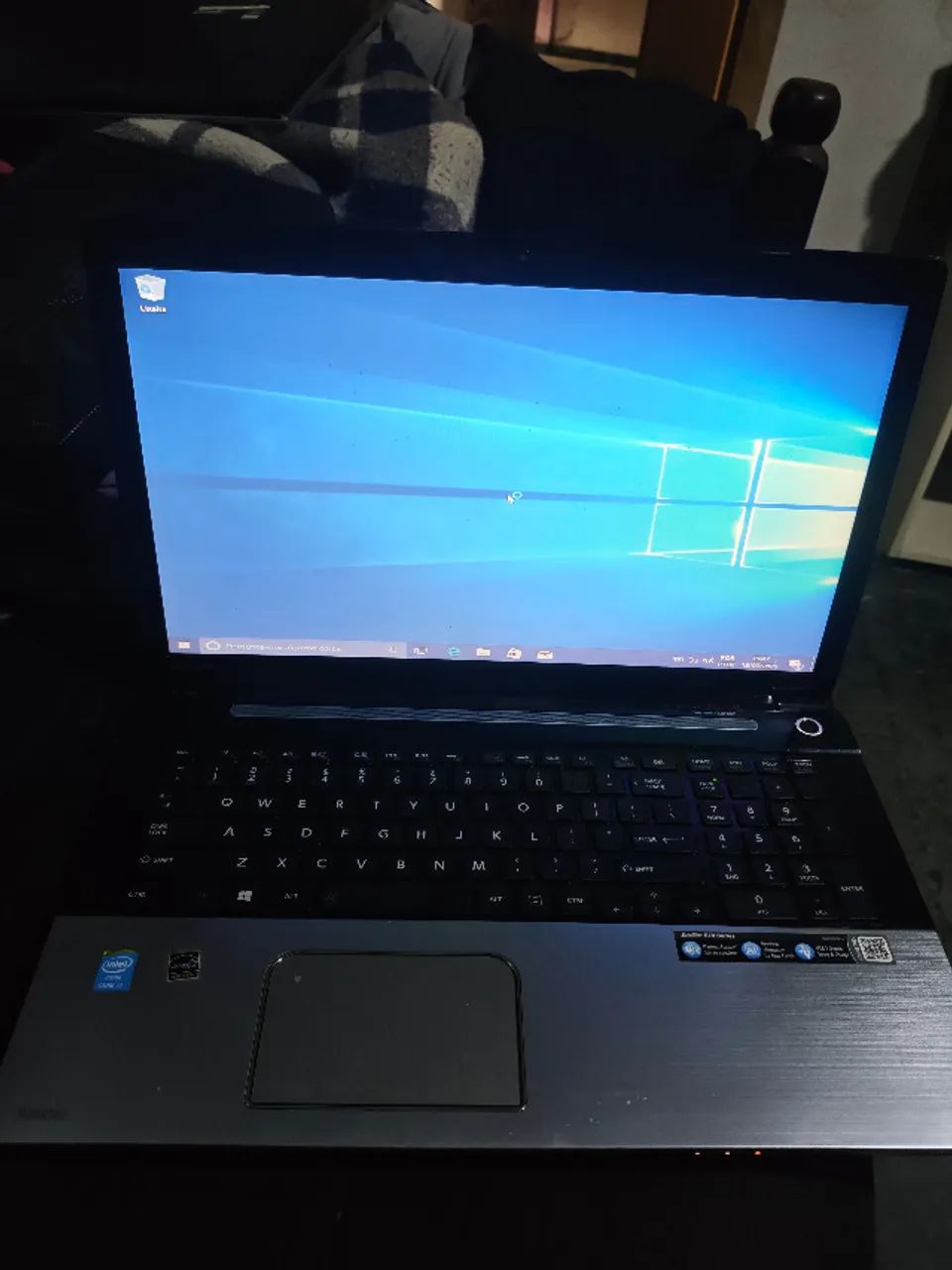 Toshiba Satelite S75-A7334 - Foto 2