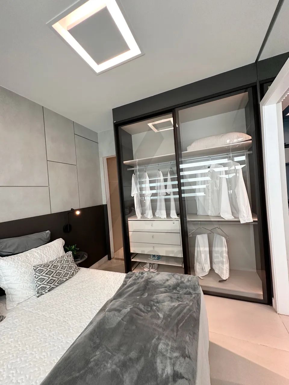 Apartamento Quarto & Sala - Foto 2