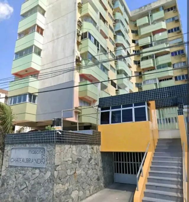 VENDO APARTAMENTO À BEIRA MAR  - Foto 2