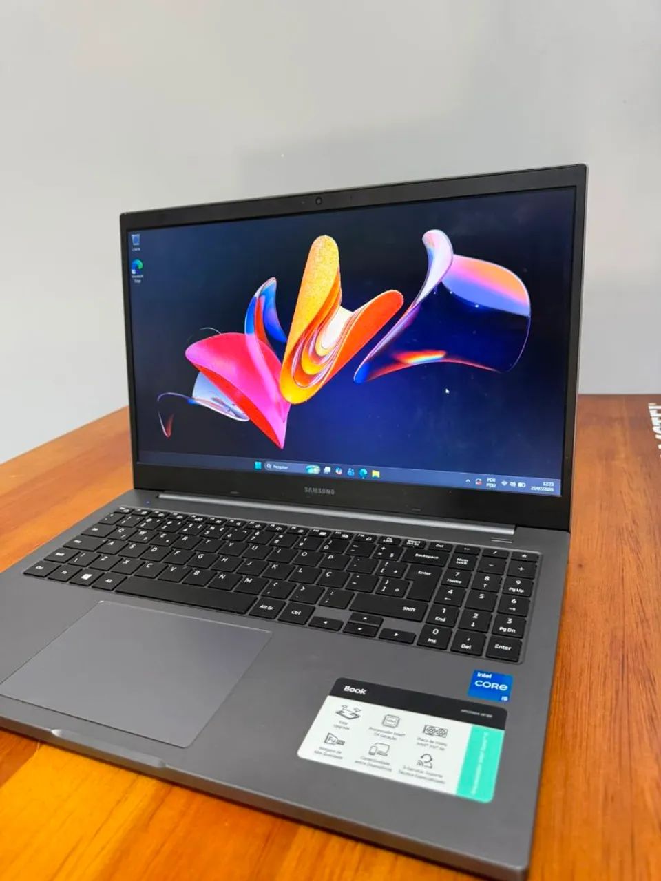 Notebook Samsung Book i5 8GB