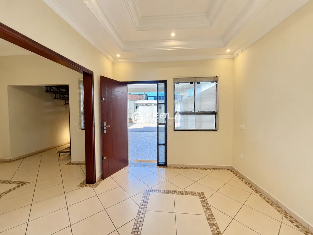 Casa para alugar em Santa Bárbara D'Oeste, Centro, com 3 quartos, com 120 m² - Foto 4