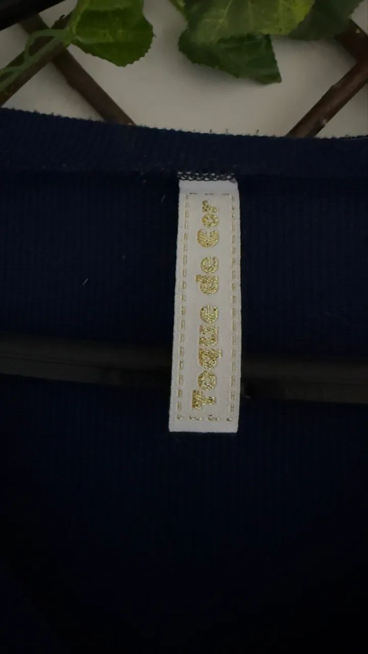 Blusa azul marinho  - Foto 3