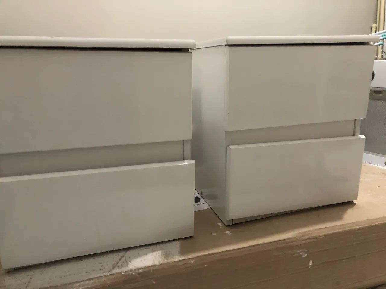 Nightstand65568089095041121
