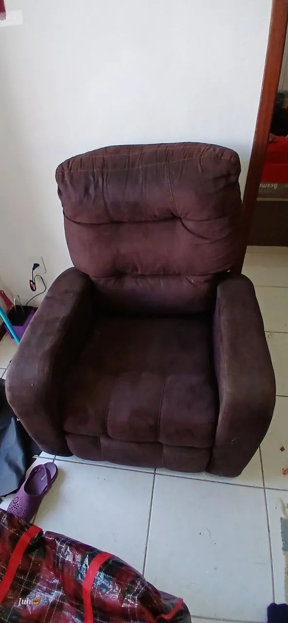 Poltrona reclinável
