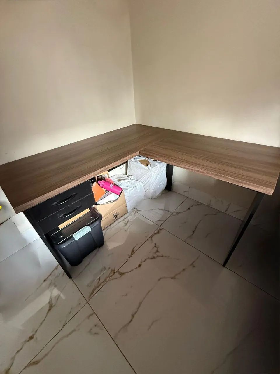Mesa de Escritório Semi Nova