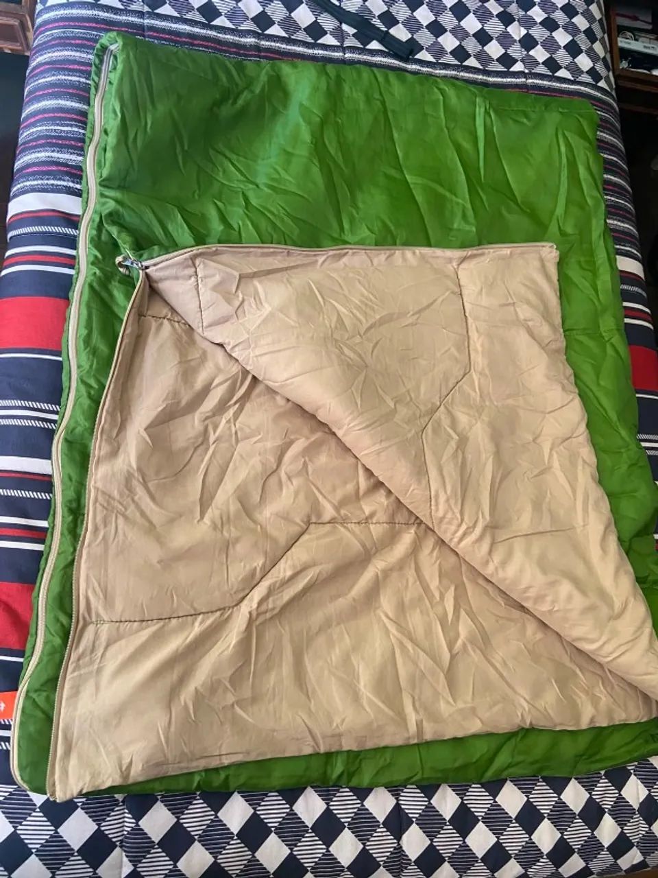 saco de dormir quechua arpenaz 20 graus - Foto 2