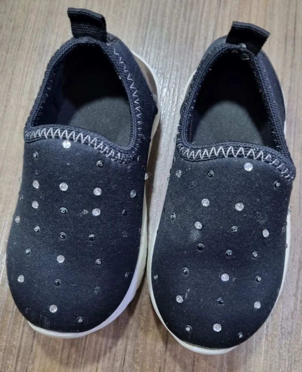 Kit 2 pares de sapato 22 - Foto 3