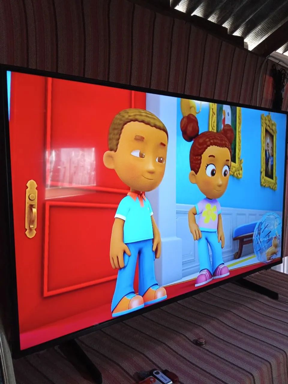 TV SMART SAMSUNG TIZEN 43 POLEGADAS 4K, NOVA, HDR, BLUETOOTH. "VENDA SOMENTE EM MAUÉS" - Foto 2