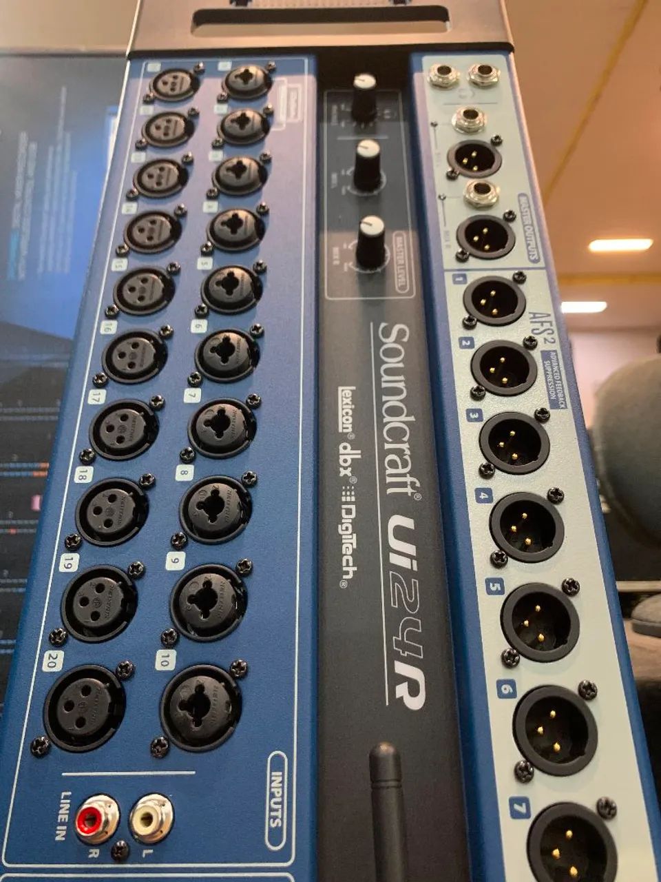 Mesa de som Ui24r - Foto 3