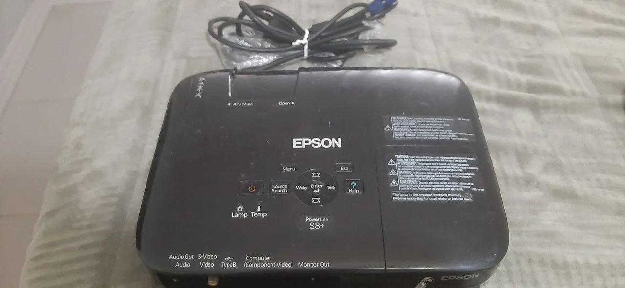 Data Show / Projetor Epson  S8+ - Foto 4