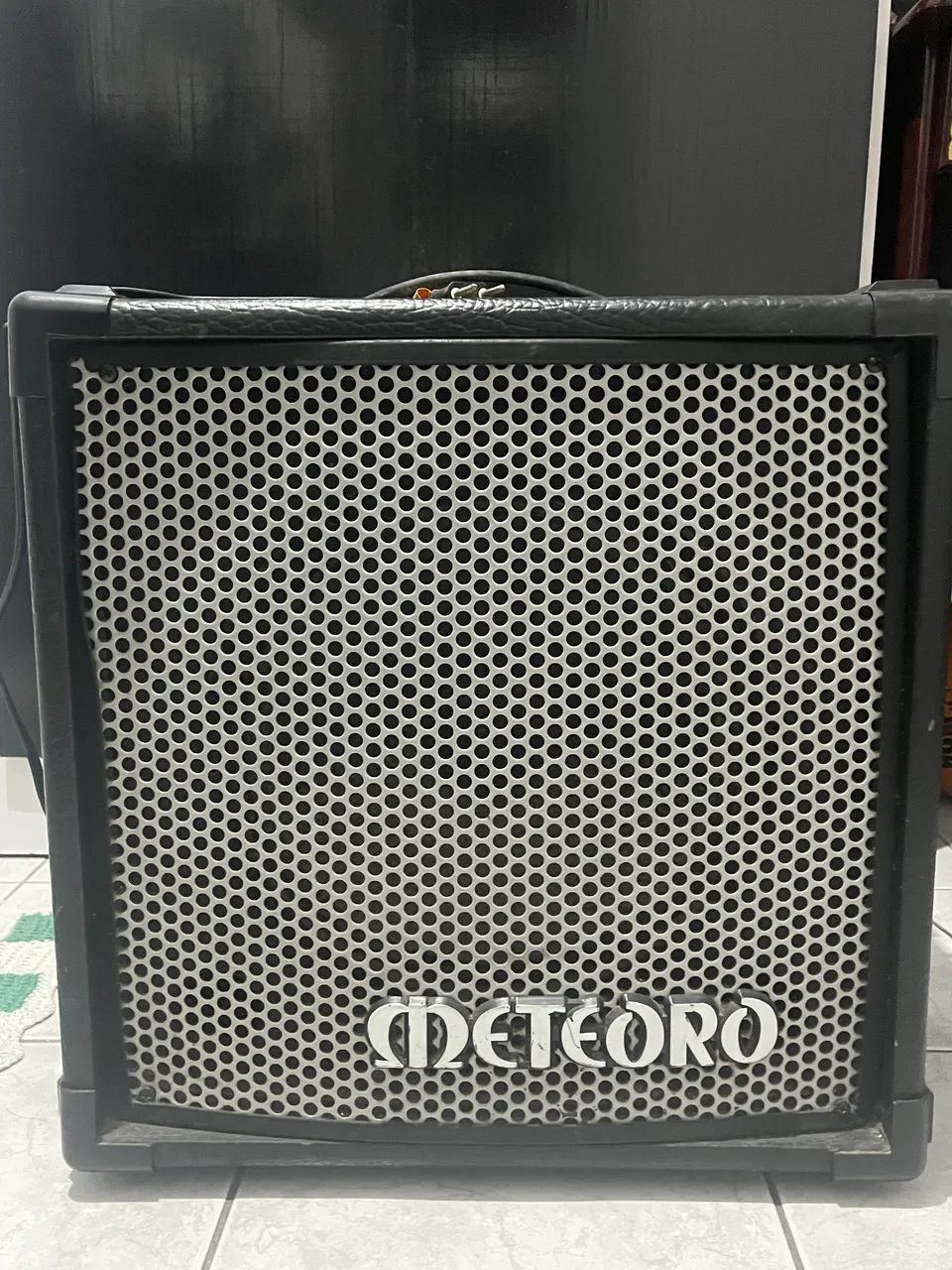 Amplificador meteoro 451035600792463361