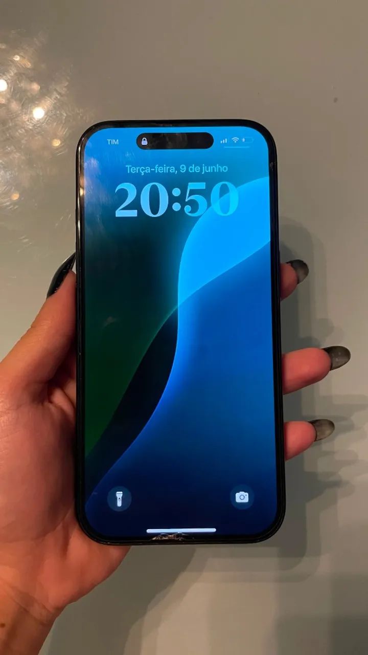 IPHONE 16 - Foto 3