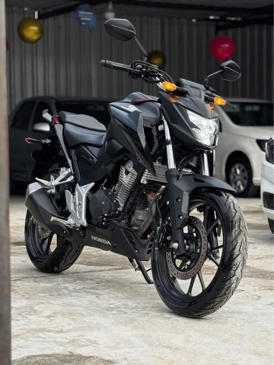 TW 300f