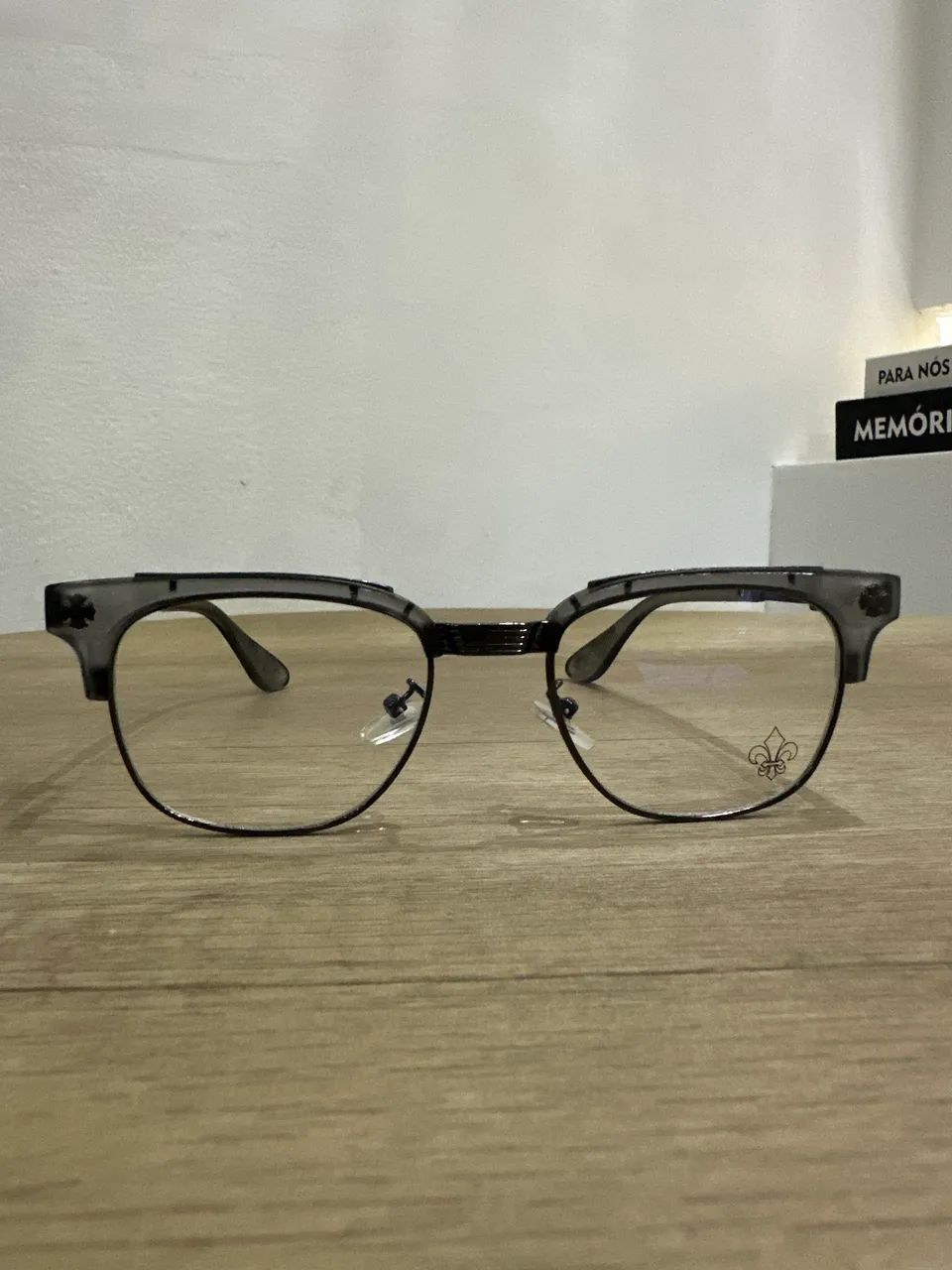 Óculos Chrome Hearts cinza CH08 Com filtro de luz azul 