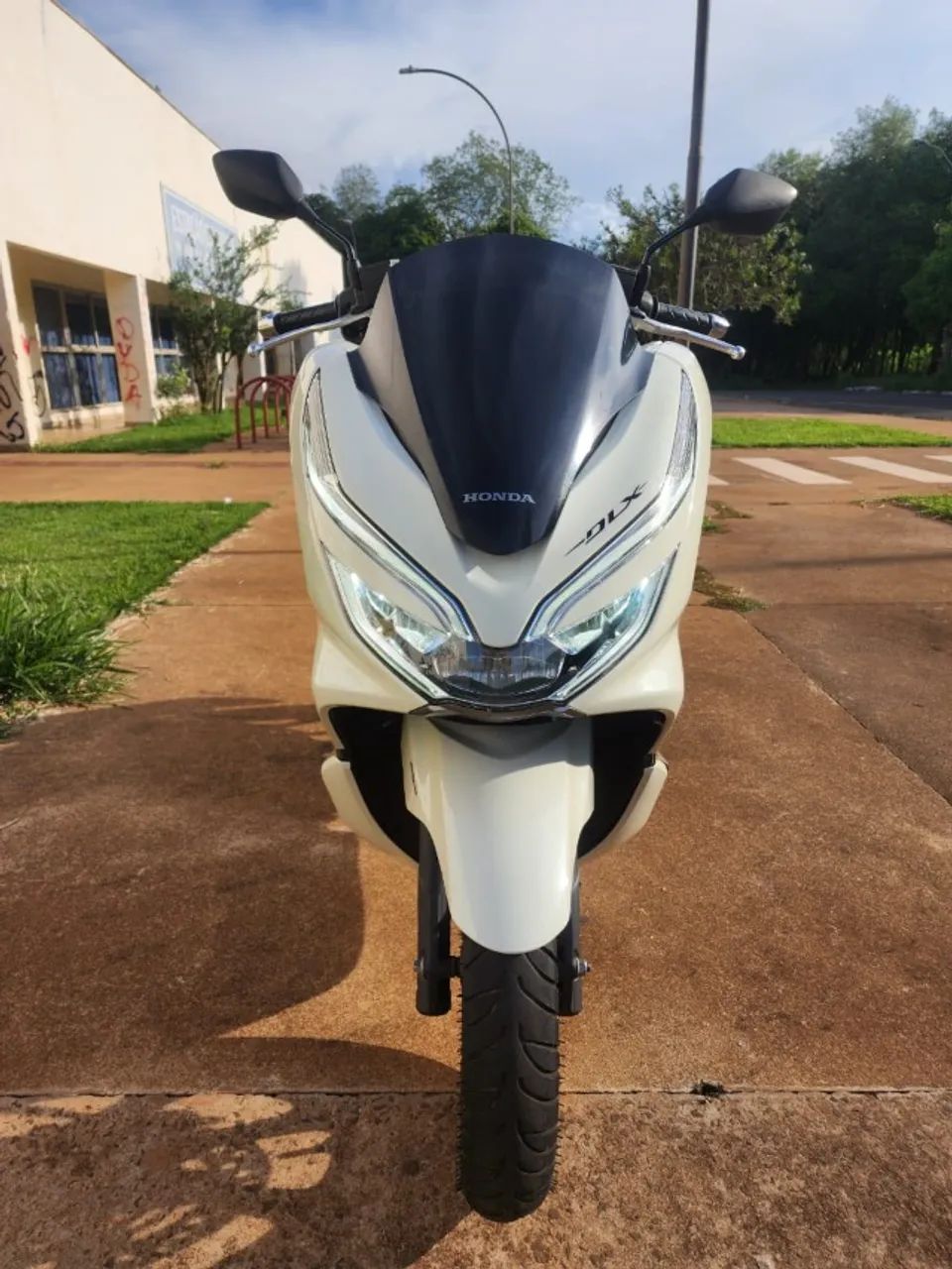HONDA PCX DLX 2019  - Foto 2
