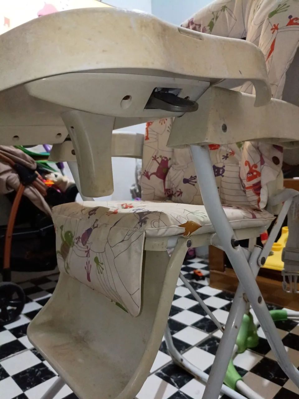 CADEIRINHA DE ALIMENTAÇÃO  - Foto 3